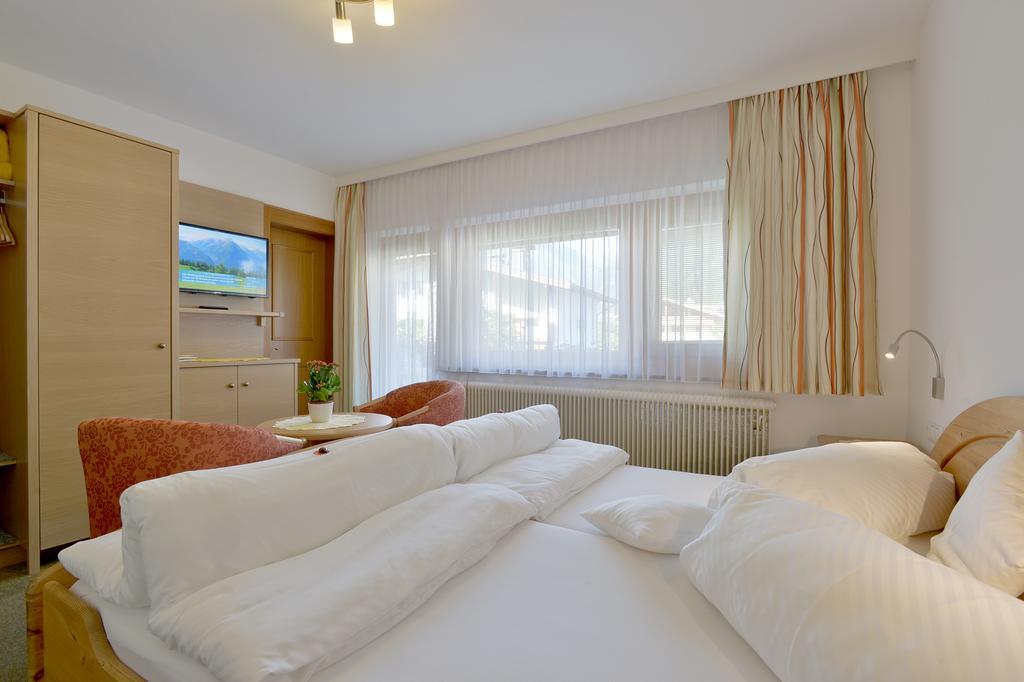 Gaestehaus Ahornblick ไมย์อาโฮเฟิน ห้อง รูปภาพ